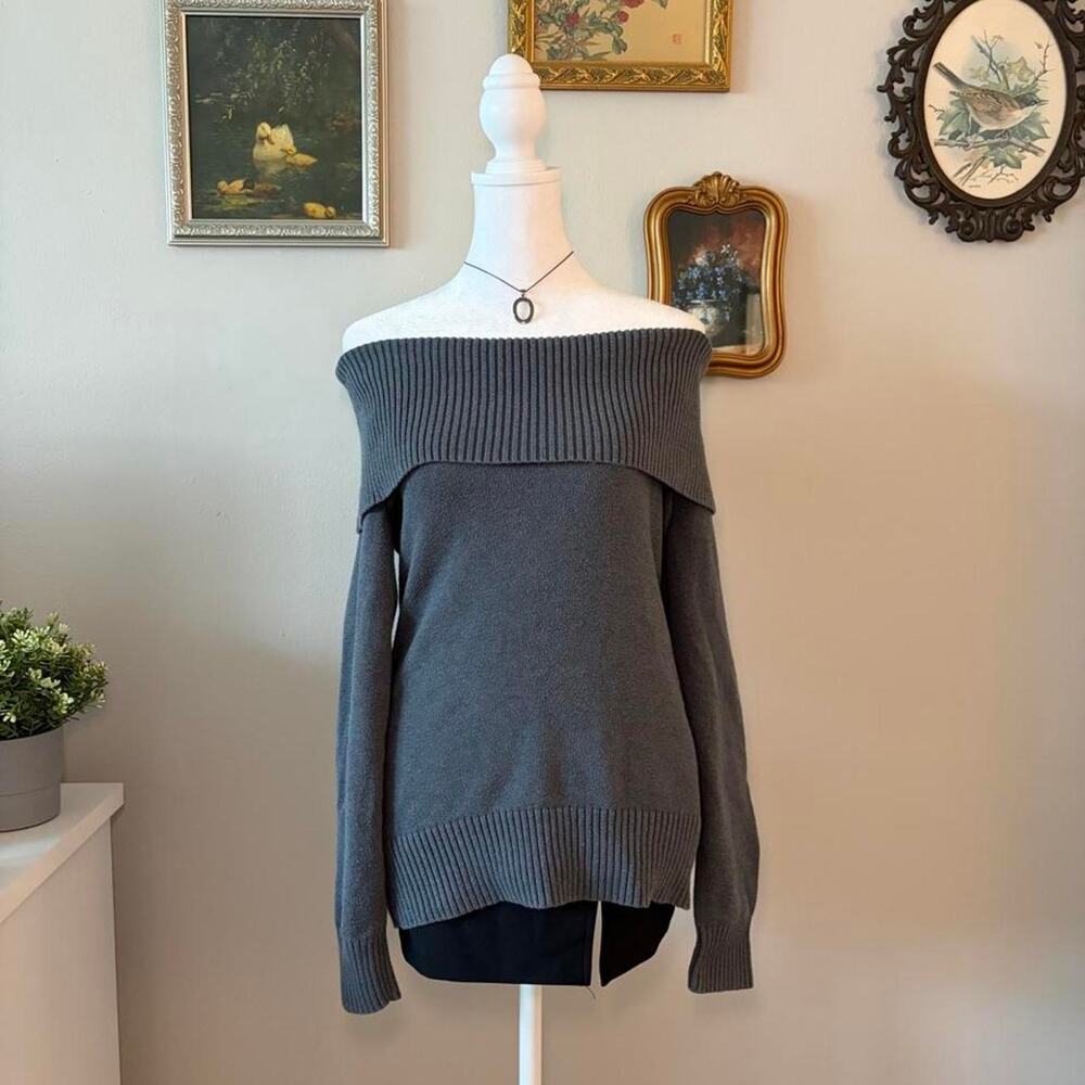 Vintage Banana Republic Off-the-Shoulder Knit Sweater - Charcoal Grey (Small)